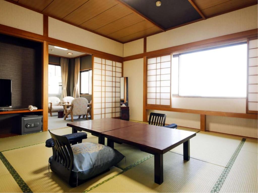 Resort Hills Toyohama Soranokaze Тоба Екстер'єр фото